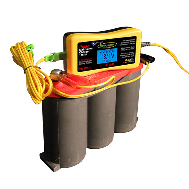 Maintainer, Charger & Pulse Cleaner – 25 Watt (6 & 12 Volt) (3015-LCD)